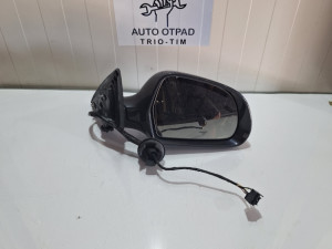 Desni retrovizor audi a6 4f c6 lx5w 6 pinova 2010