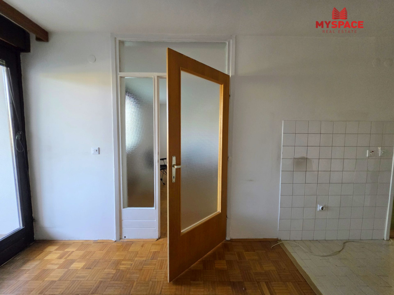 MY SPACE/ Stan/ Dobrinja 5/ 42 m2 10
