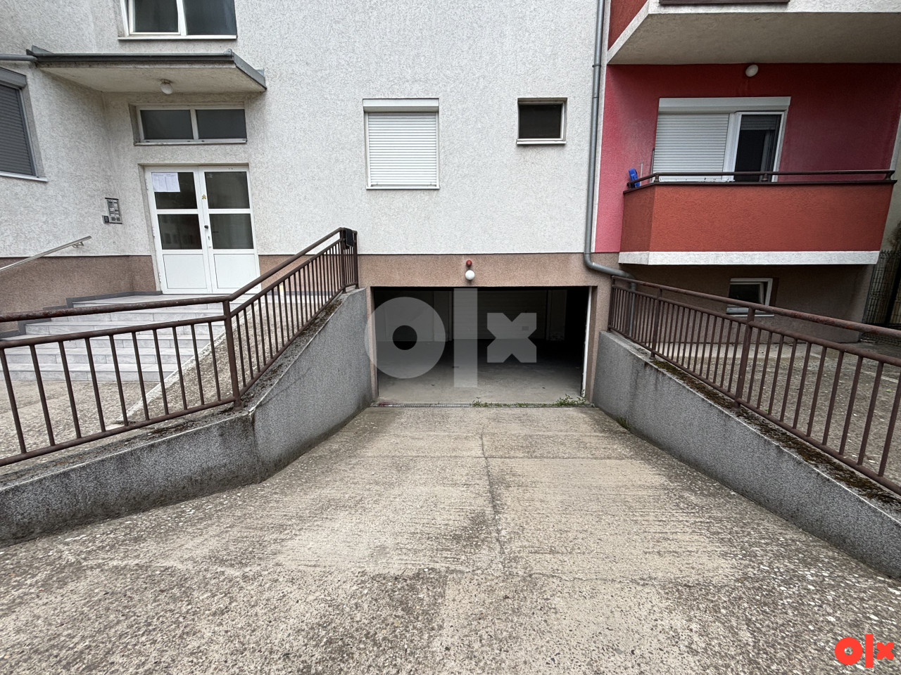 Garaža Brčko 21m2 Es Naselje