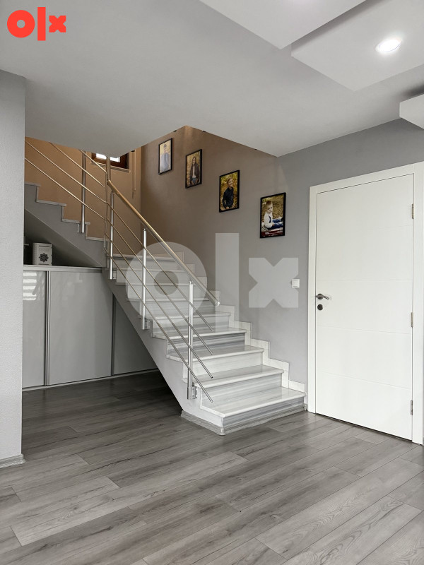 Kuća Puračic Lukavac 300m2 kuca na prodaju Kuća 16