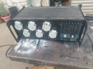 Pojacivac struje uticnice razvodnik Rank Strand ACT6