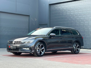 VW Passat B8.5 2.0 TDI 200ks DSG 4Motion R-Line Virtual 2021