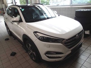 HYUNDAI TUCSON 2.0 CRDi 4WD PLATIN XENON AUTOMATIK PANORAMA