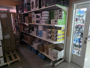 JEDNOSTRANA POLICA 3m visina 2.3m