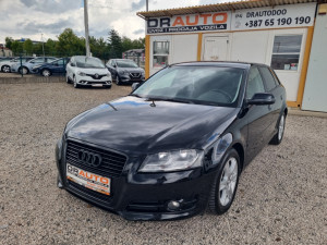 Audi A3 1.6tdi 77kw 2012gp *NAVI*ALU*KLIMA*