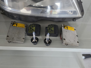 Elektronika fara xenon sijalica mercedes w211 w163 w164 w218 ml