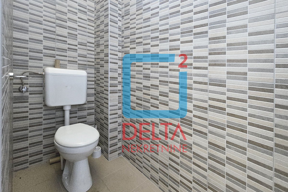 Poslovni objekat / prostor / 1.490m2 / Stup / Ilidža 10