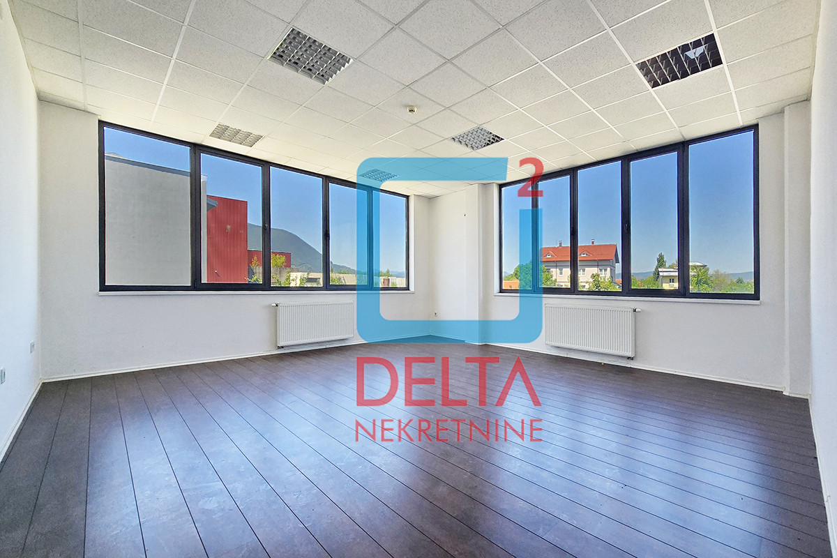 Poslovni objekat / prostor / 1.490m2 / Stup / Ilidža 13