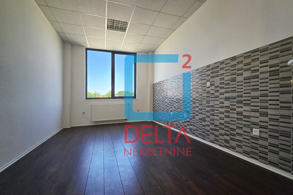 Poslovni objekat / prostor / 1.490m2 / Stup / Ilidža 23