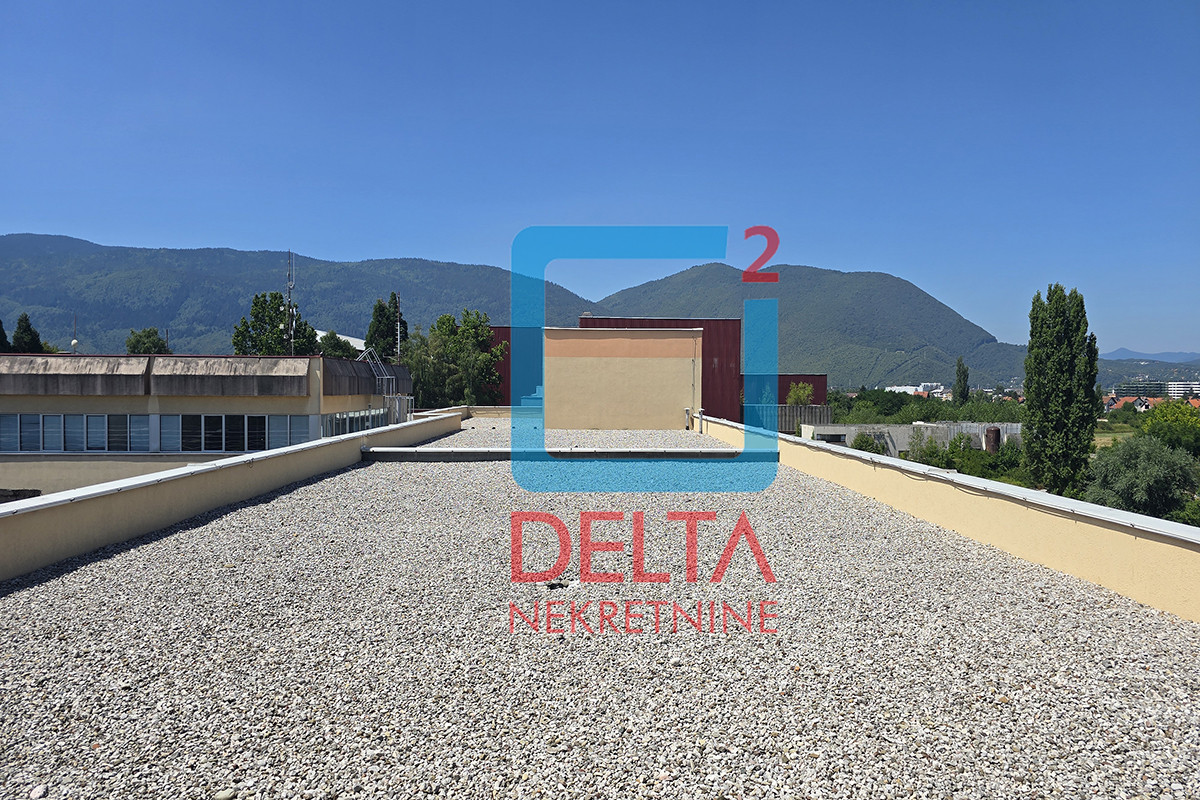 Poslovni objekat / prostor / 1.490m2 / Stup / Ilidža 42