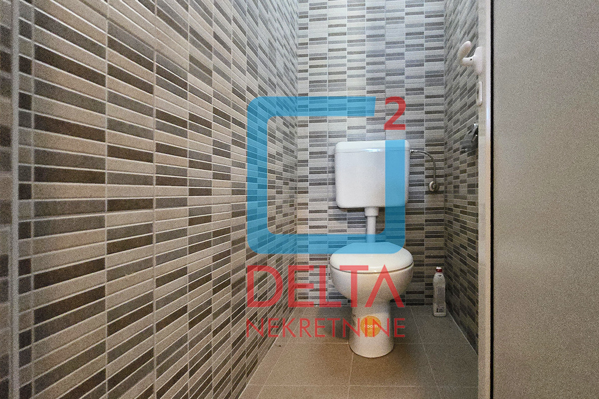 Poslovni objekat / prostor / 1.490m2 / Stup / Ilidža 29