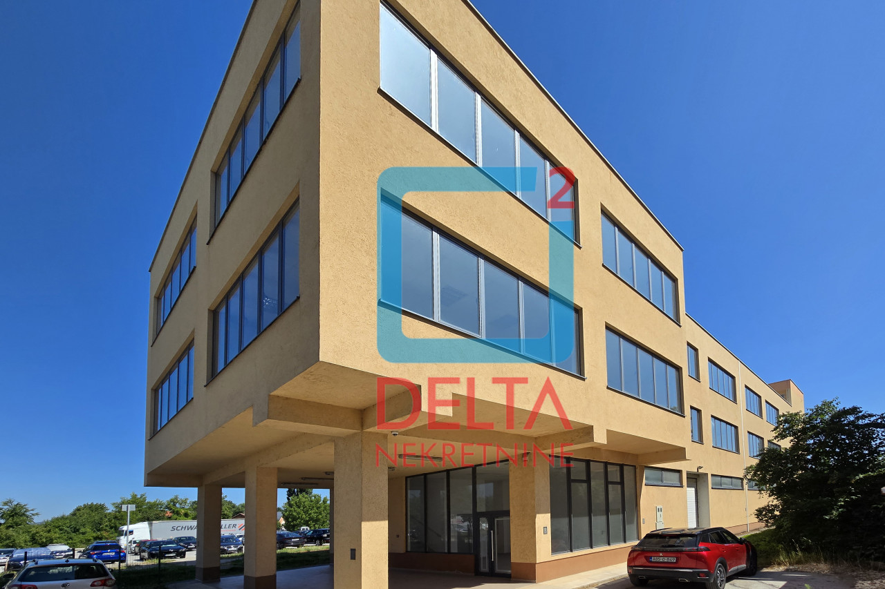 Poslovni objekat / prostor / 1.490m2 / Stup / Ilidža 43