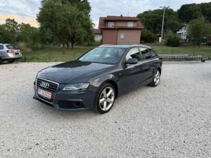 AUDI A4 B8 2.0 TDI 2009god. * S-LINE*