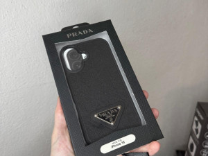 PRADA MASKICA ZA IPHONE 16 BRENDIRANA MASKA ZA MOBITEL CRNA