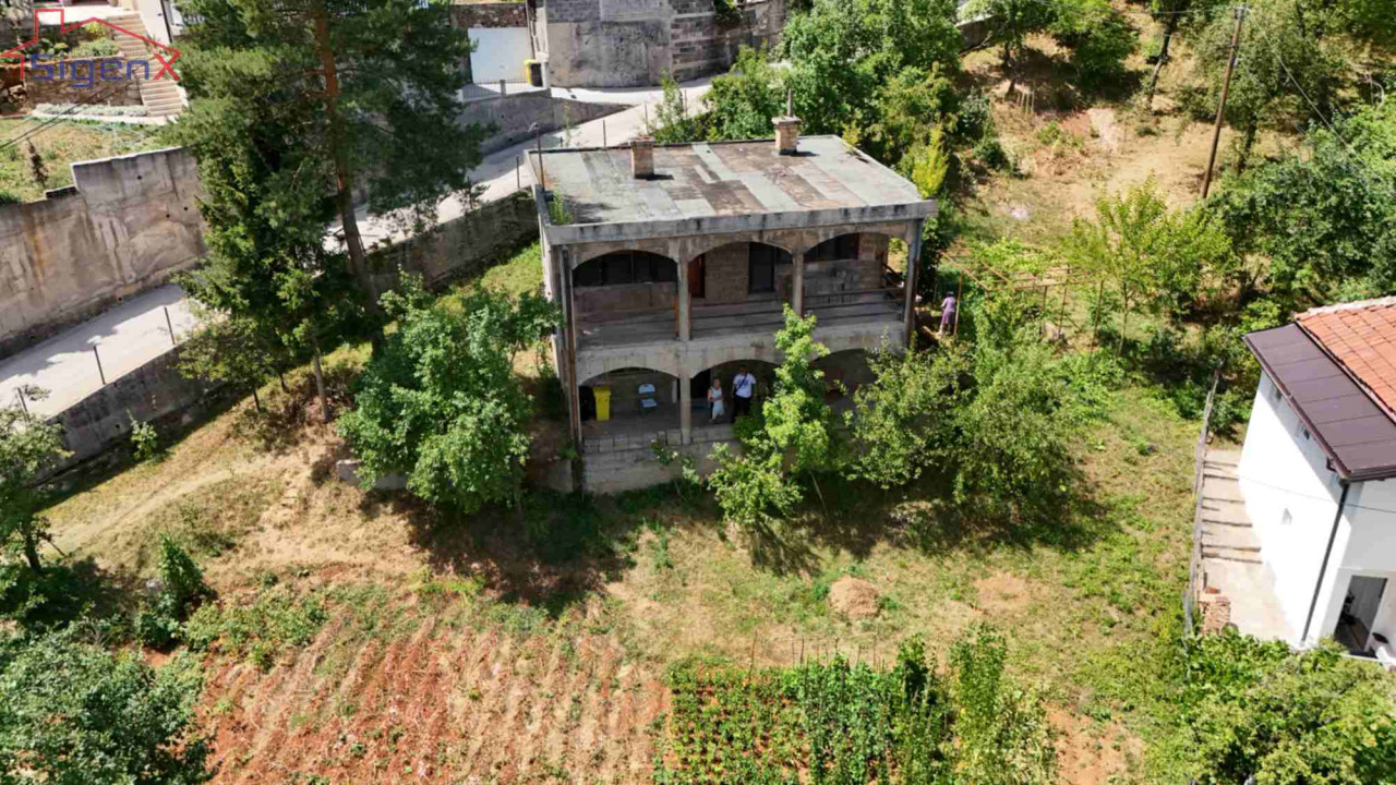 Sigenx prodaje kuću i zemljište/Hrasnica/1100 m2 14