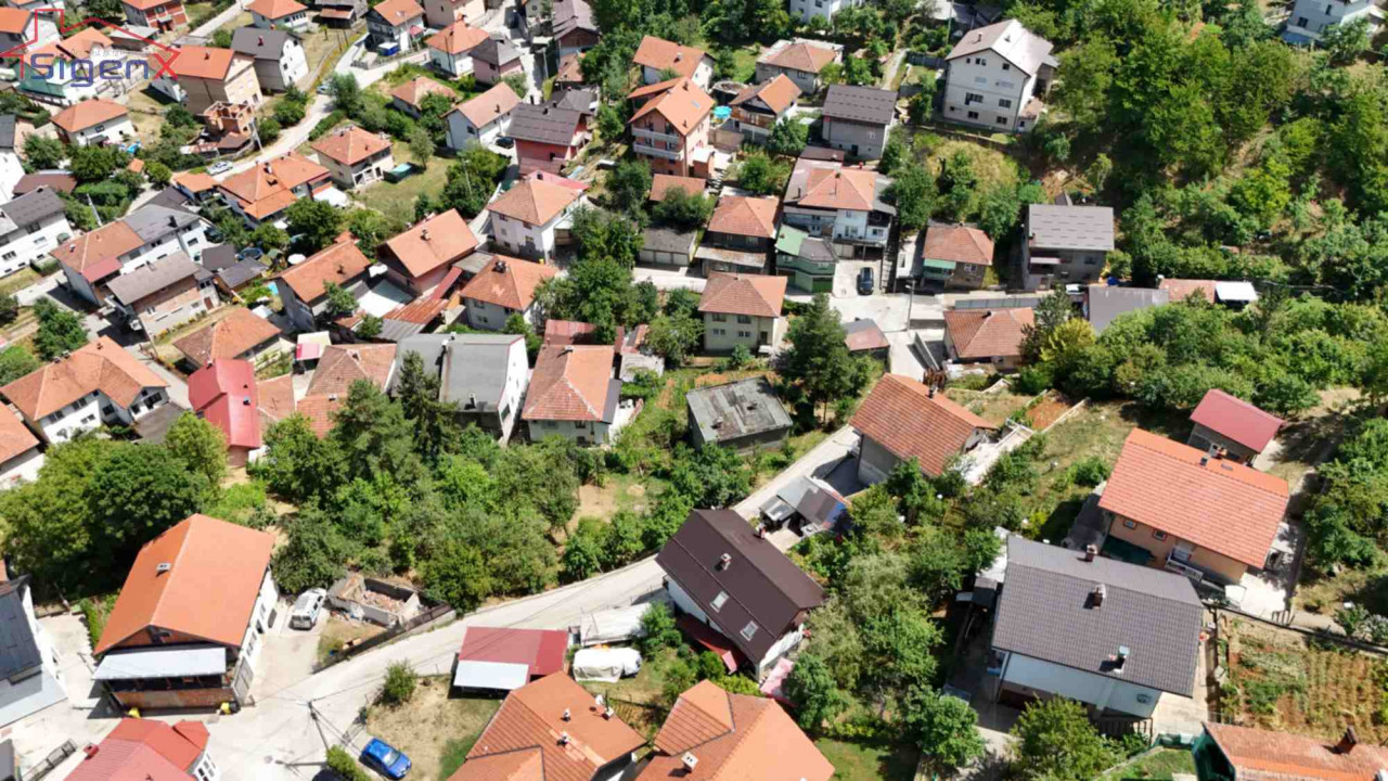 Sigenx prodaje kuću i zemljište/Hrasnica/1100 m2 19