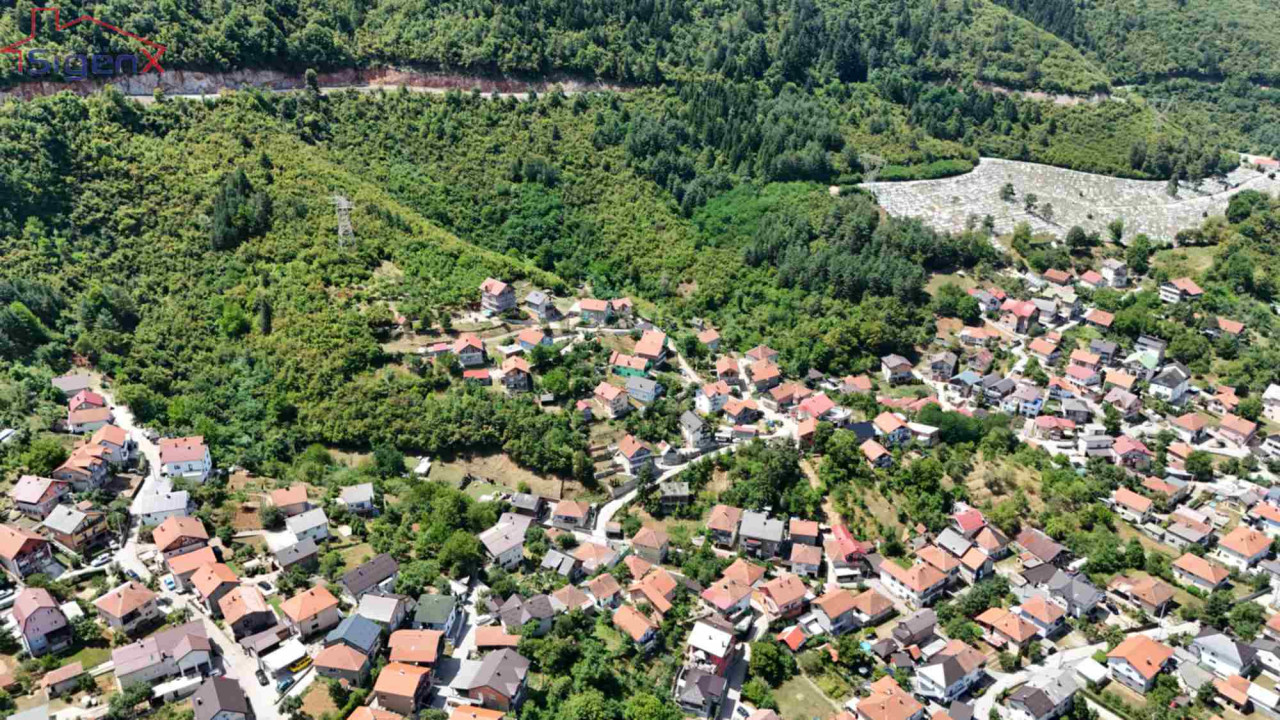 Sigenx prodaje kuću i zemljište/Hrasnica/1100 m2 24