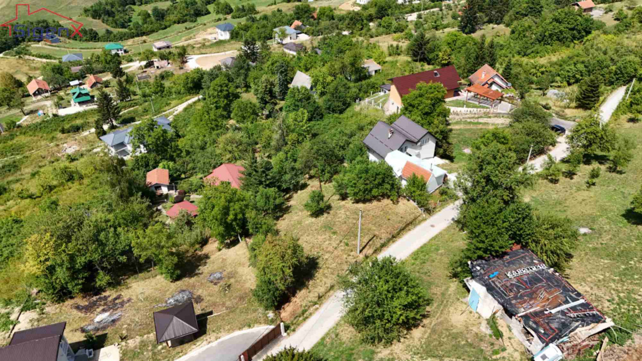 Sigenx prodaje/zemljište/Malešići/1215 m2 7