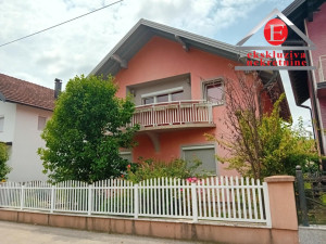 Kuća sa garažom i poslovnim prostorom u gradu ID 4048/DŠ