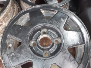 ALU FELUGE 13...4X100 GOLF 1 2 PASSAT POLO I SL