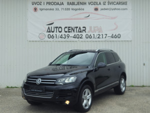 VW Touareg 3.0 TDI 4X4 360 KAMERE KEYLESS 180 KW 2012G