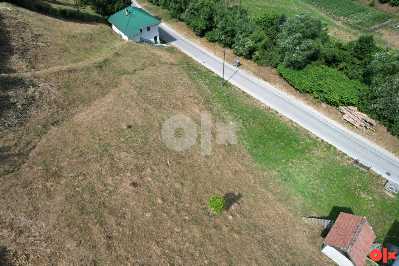 Zemljište u Tarčinu sa dozvolom za gradnju objekta 72m2 9