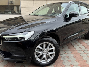 VOLVO XC60 2.0 B4 4x4 "Momentum" Full LED Virtual Cockpit 2021