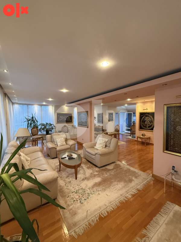 Luksuzan dvoetažni stan (205 m2) Centar Sarajeva + garaža