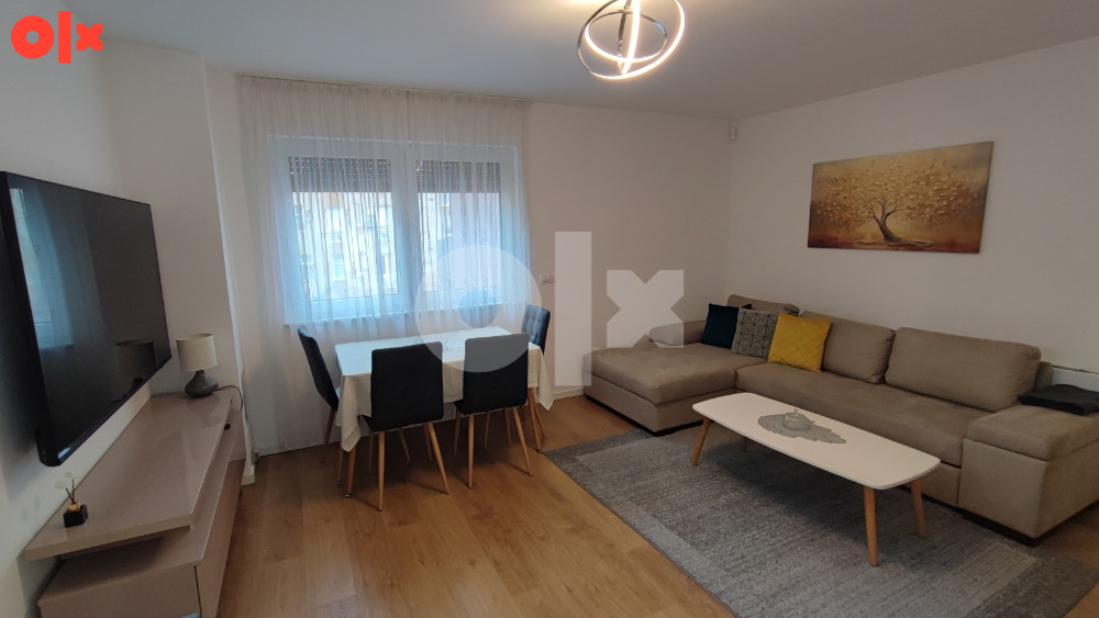 Novogradnja Centar dvosoban namješten stan u blizini BBI