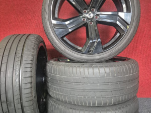 VOLVO XC90 FELGE SA LJETNIM GUMAMA 22
