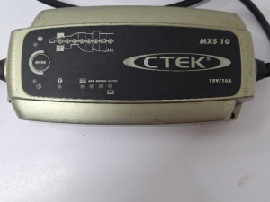 Punjac akumulatora CTEK MXS 10 12v 10a