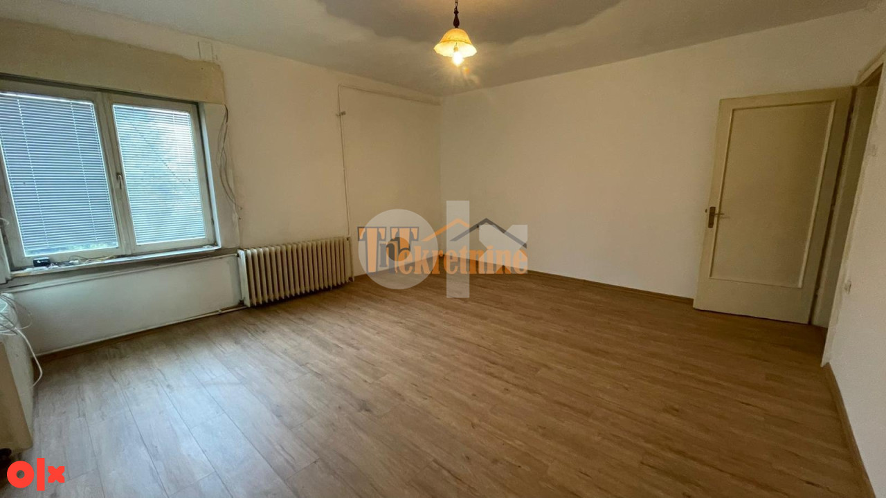 Trosoban stan 68 m2 - Centar 2