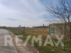 Prodaje se zemljište 14800m2 kod Nove Topole