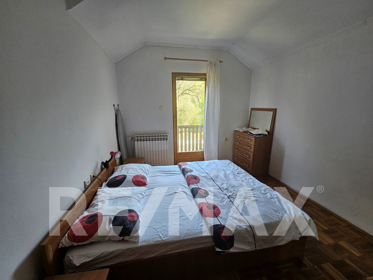 Odlična kuća na obali Vrbasa-plac 838m2+plaža 18