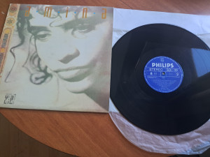 Amina Yalil  lp
