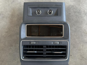 Display displej klime ventilacije Audi Q7 Q8 4M
