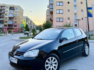 VOLKSWAGEN GOLF 5 1.9 TDI 77KW BKC KLIMA REG 11/2025