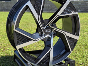 ALU FELGE AUDI 18 X8 5X112
