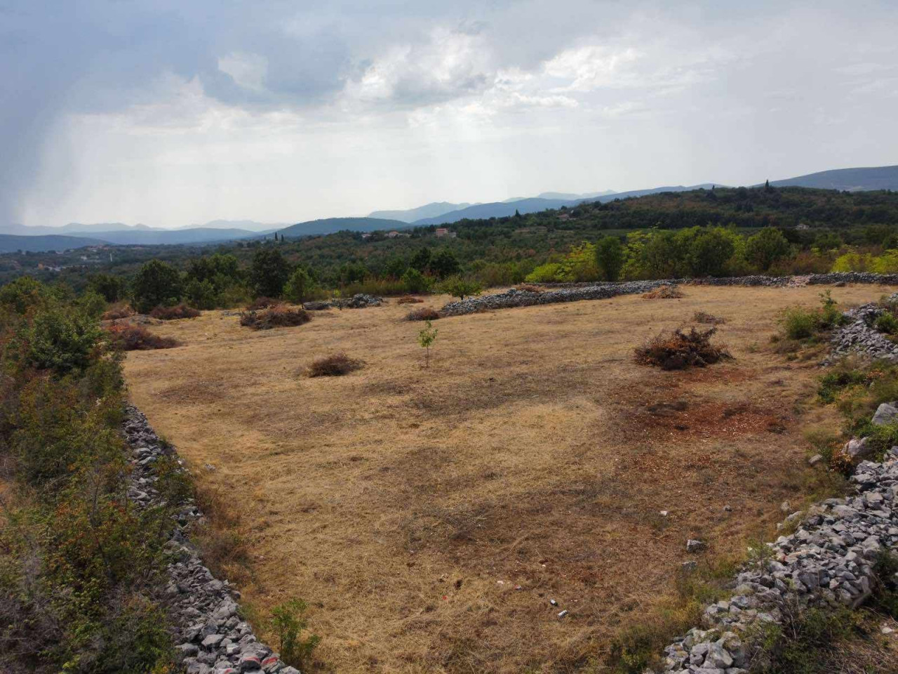 100761 Zemljišna parcela 3970m2- Čapljina 7