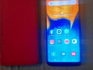 Samsung A20e