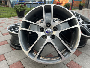 FELGE 17" VOLVO S40/V50/V60/S90/V70/V90/XC60/XC70/XC90