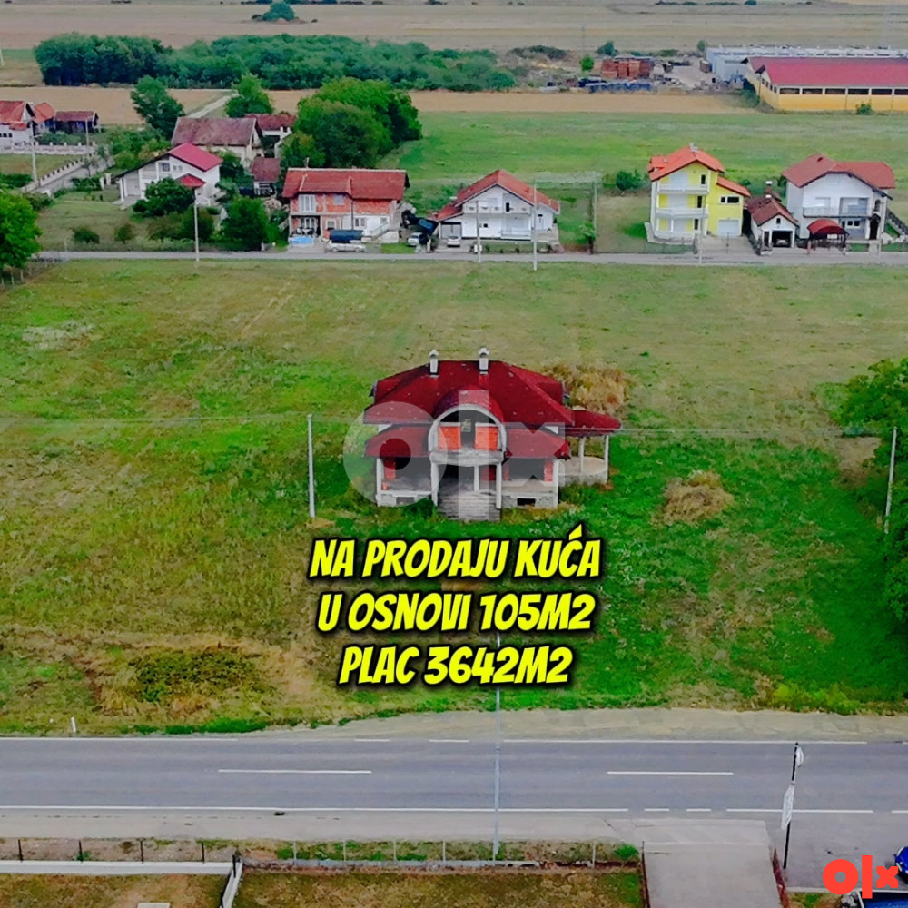 Kuća u osnovi 105m2 sa 3642m2 placem Aleksandrovac