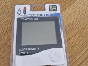 Operation manual for temp &humidity meter, NOVO