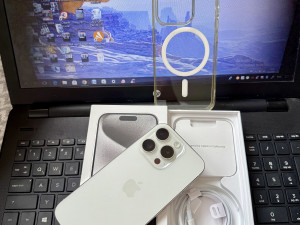 IPHONE 15 PRO 128GB NOVO WHITE 93% BAT FUL PAKET