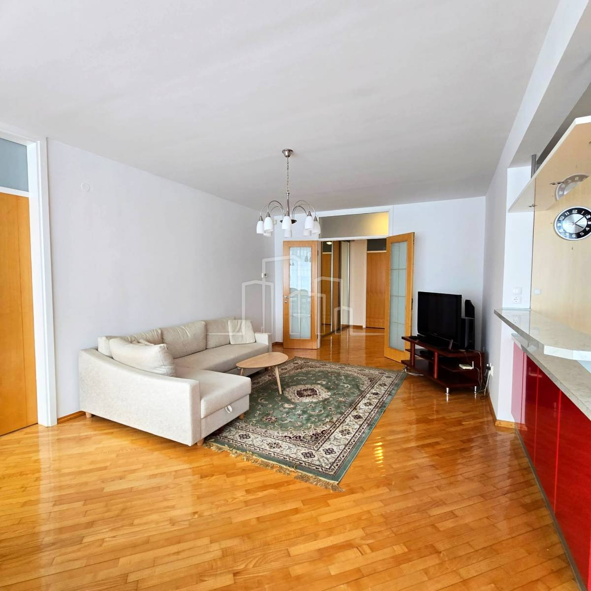 Salonski Stan 140m2 Hamdije Kreševljakovića Najam