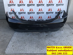BRANIK ZADNJI Mercedes w205 2015