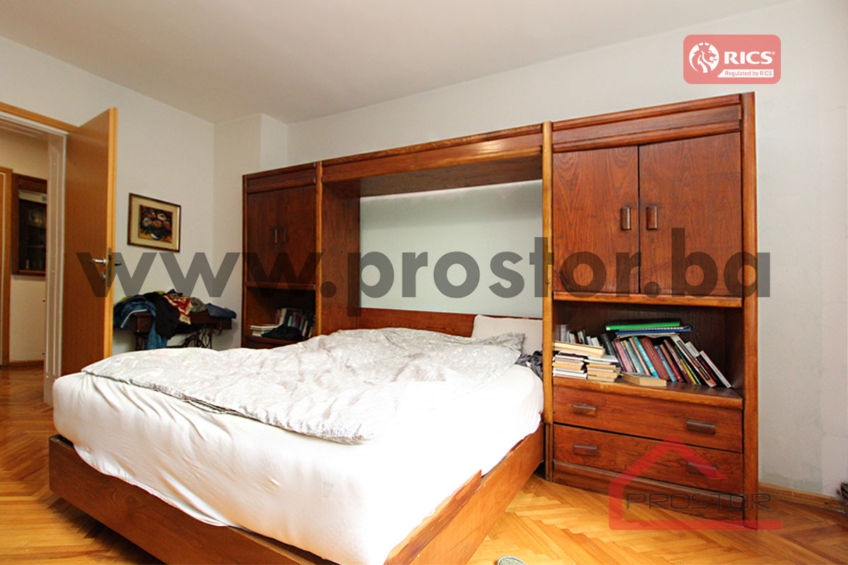 PROSTOR izdaje: Trosoban stan, 90 m², Višnjik - Więcej