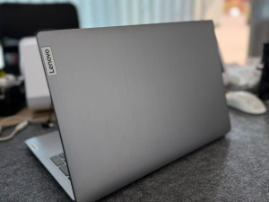 Lenovo IdeaPad 3 - i7 11. gen / 16GB / 512GB SSD