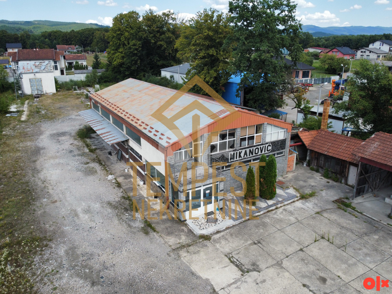 Hala/Skladište i zemljište uz magistralu Prijedor