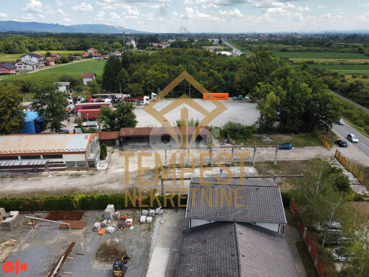Hala/Skladište i zemljište uz magistralu Prijedor 18